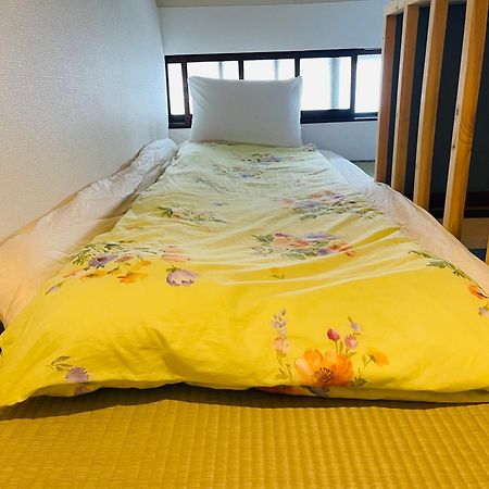 Namba Shinsaibashi 10 Mins Reiko Guest House โอซาก้า ภายนอก รูปภาพ